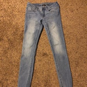 Light denim jeans, size 6